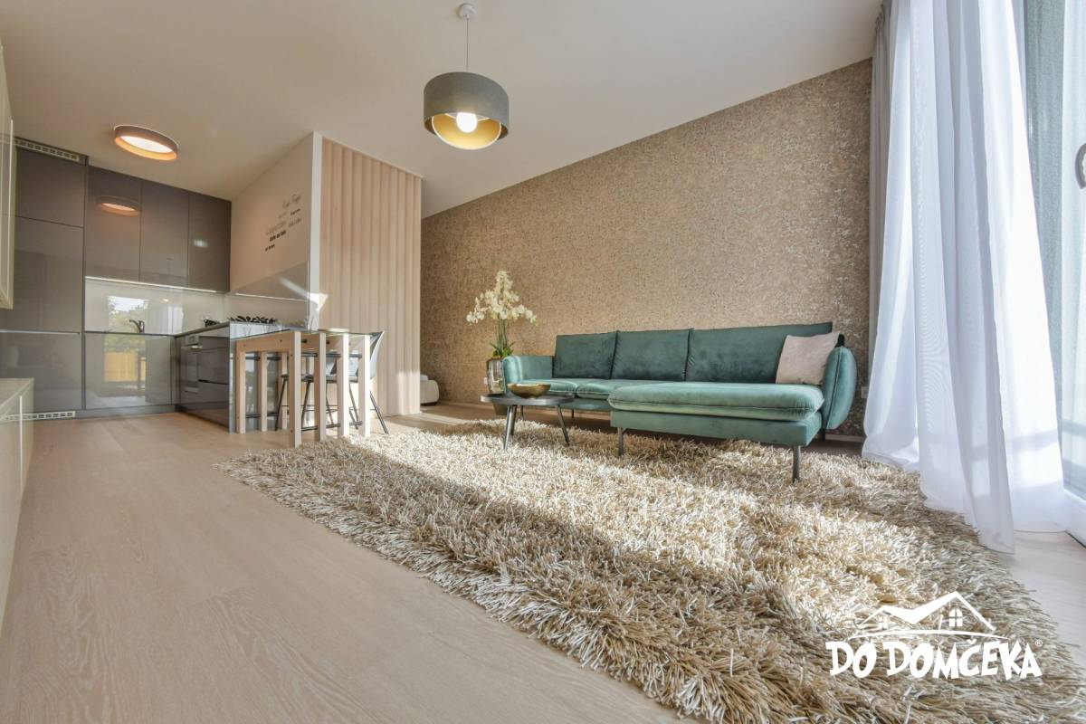 DO DOMČEKA | Dizajnový byt so slnečnou lodžiou v novostavbe, centrum mesta